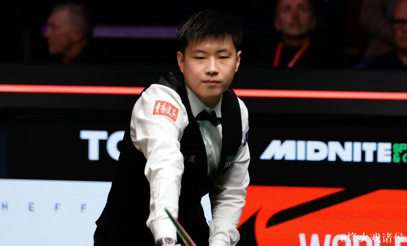 斯诺克沙特大师赛-赵心童5-0速胜 斯佳辉胜吴宜泽