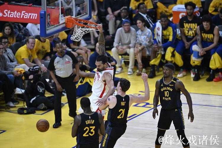 火箭狂胜快船跃居西部第三 雷霆轻松击败太阳豪取3连胜 火箭狂胜快船跃居西部第三 雷霆轻松击败太阳豪取3连胜